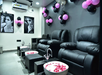 Ikonic Salon